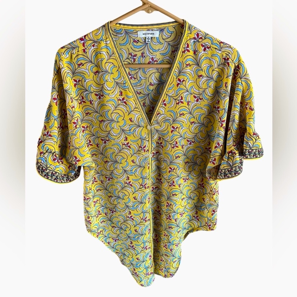 Max Studio Yellow Floral Tie-Front Top